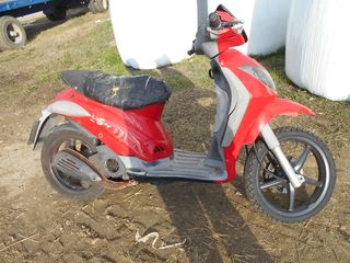 PIAGGIO LIBERTY 200-thumb-1