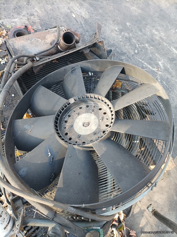 ΦΤΕΡΩΤΕΣ ΕΣΚΑΦΕΩΝ LIEBHERR