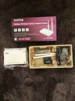 Router/Modem Netis DL4323D