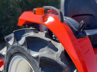 Δενδροκομικά Τρακτέρ Kubota 2025 GT8 | 4x4 | 38Hp | ΠΑΟΥΡΗΣ -thumb-5