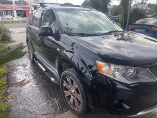 Mitsubishi Outlander 2009