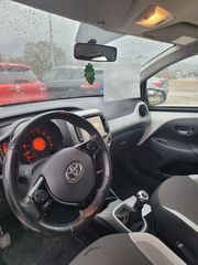 Toyota Aygo 2016 1.0 x-play touch  6.900 Ευρώ!!!!!-thumb-9