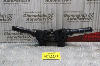 Φλασιέρα Toyota Yaris 2006-2012 17F001