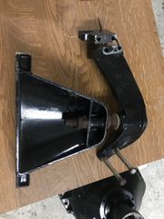 MERCRUISER 3.0lt βάση μηχανής oem -thumb-1