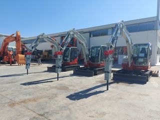 Εκσκαφέας Με Ερπύστριες Takeuchi 2026 TB260-thumb-1