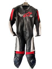 ΔΕΡΜΑΤΙΝΗ ΟΛΟΣΩΜΗ ΣΤΟΛΗ ALPINESTARS CHALLENGER V2