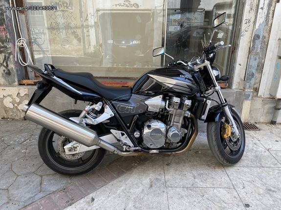 motor cb 1300