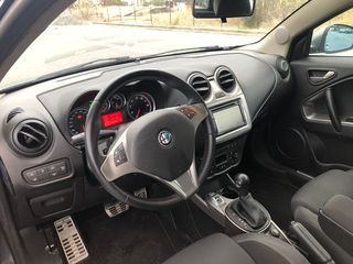 Alfa Romeo Mito 2011 1.4 Turbo 135 hp Multi AIR TCT-thumb-11