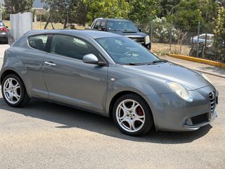 Alfa Romeo Mito 2011 1.4 Turbo 135 hp Multi AIR TCT-thumb-4
