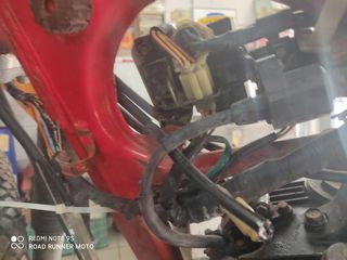 HONDA XLR 250 '84-thumb-8