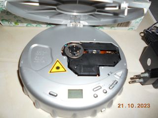 COCA COLA CD PLAYER-thumb-4