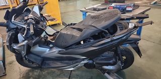 HONDA FORZA 300 -thumb-1