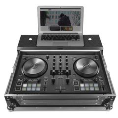 UDG GEAR U92062SL Ultimate Flight Case NI Traktor Kontrol S2 MK3 Silver Plus (Laptop Shelf)