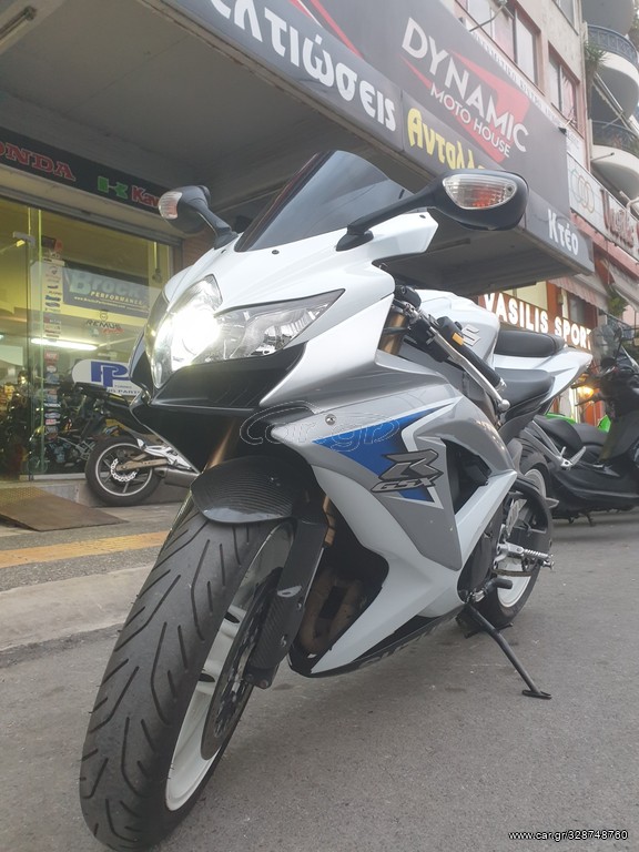 suzuki gsr600