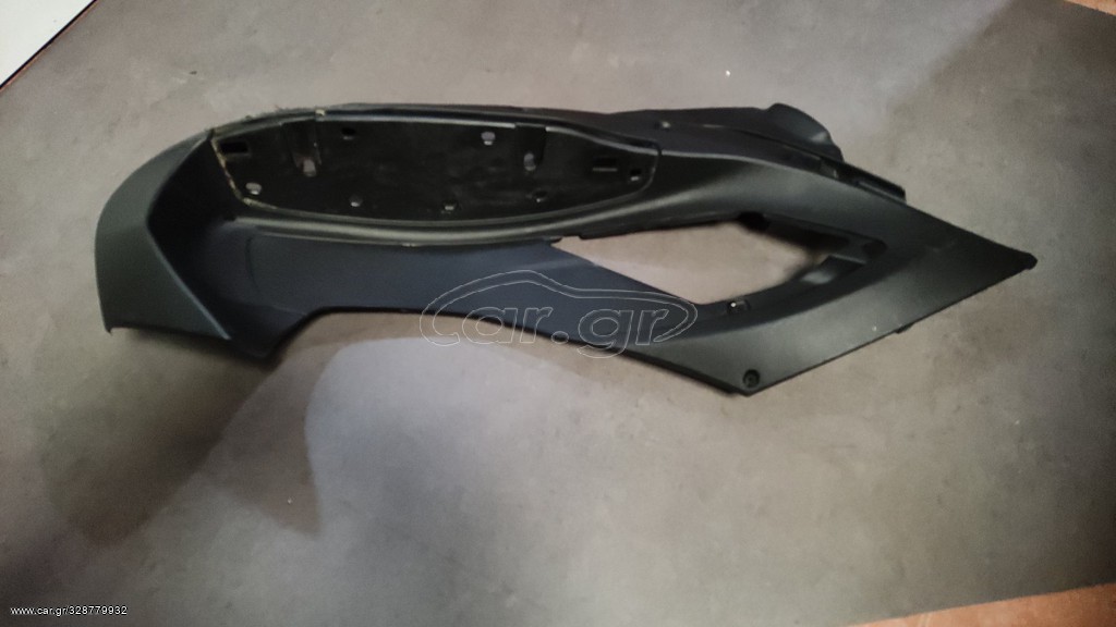 ΚΑΠΑΚΙ ΠΑΤΩΜΑ PIAGGIO BEVERLY ΔΕΞΙ 2010-2015