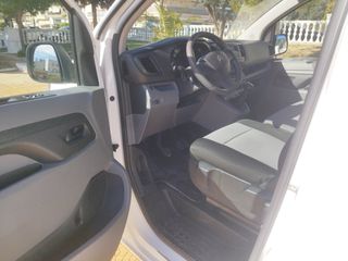 Citroen Jumpy 2017 MAXI XL -L3-thumb-21