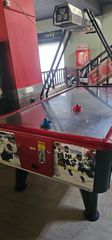 Air hockey Wik-thumb-1