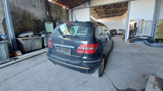 MERCEDES B CLASS W245 2008-thumb-5