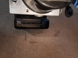 ΜΟΝΑΔΑ ABS  GOLF IV 98-04-thumb-1