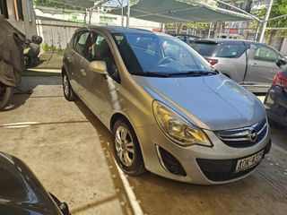 Opel Corsa 2011 FULL EXTRA  85ps 1.2cc-thumb-1