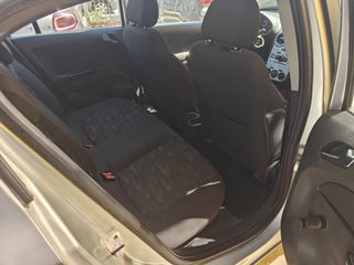 Opel Corsa 2011 FULL EXTRA  85ps 1.2cc-thumb-9