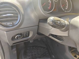Opel Corsa 2011 FULL EXTRA  85ps 1.2cc-thumb-16