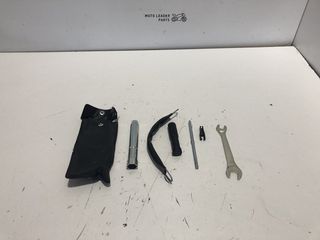 ΕΡΓΑΛΕΙΟΘΗΚΗ ΚΟΜΠΛΕ *MOTO LEADER PARTS*