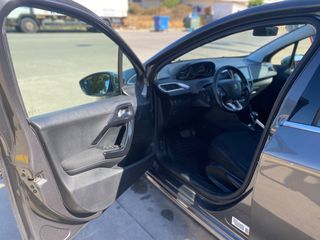 Peugeot 208 2019 1.2 AYTOMATIC Allure Pack-thumb-12