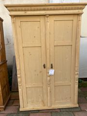 Δίφυλλη ντουλάπα vintage furniture design, παλιό ξύλινο έπιπλο-thumb-2