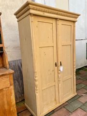 Δίφυλλη ντουλάπα vintage furniture design, παλιό ξύλινο έπιπλο-thumb-7