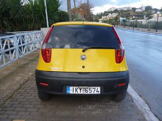 Fiat Punto 2009-thumb-3
