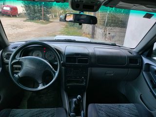 Ανταλλακτικά Subaru Forester 2000