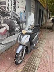 Honda SH 150i 2013-thumb-1