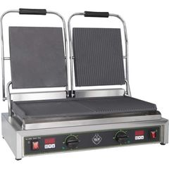 Τοστιέρα Μισή Λεία Μισή Ραβδωτή  Διαστάσεις: 64 x 39 x 22 cm