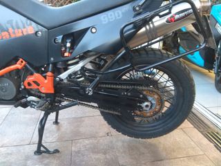 KTM 990 Adventure 2007-thumb-12