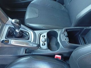 Ford Focus 2012 1.6 TDCi Titanium plus +-thumb-25