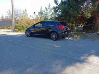 Ford Focus 2012 1.6 TDCi Titanium plus +-thumb-1