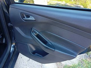 Ford Focus 2012 1.6 TDCi Titanium plus +-thumb-32