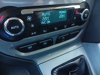 Ford Focus 2012 1.6 TDCi Titanium plus +-thumb-23