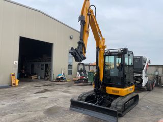 JCB '16 57C1