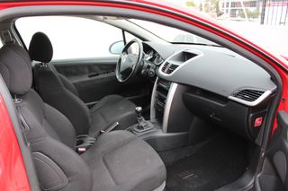 Μοκέτα Peugeot 207 '06