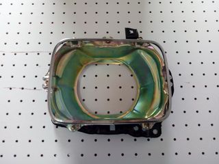 ΒΑΣΗ ΦΑΝΑΡΙΟΥ ΕΜΠΡΟΣ L RΝ35/45 (ΓΙΑ ΤΕΤΡΑΓΩΝΟ ΦΑΝΑΡΙ)