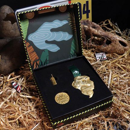 Park Ranger Shadow Box Car.gr - JURASSIC PARK - Park Ranger - Box collector premium