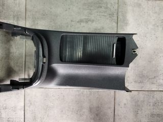 ΚΟΝΣΟΛΑ - VW GOLF VI 2008-2012-thumb-2