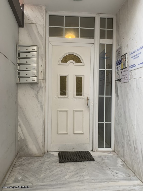 ΕΞΩΤΕΡΙΚΗ ΠΟΡΤΑ ΑΛΟΥΜΙΝΙΟΥ