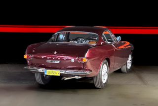 Volvo 1966 P 1800S-thumb-6