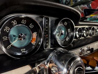 Volvo 1966 P 1800S-thumb-26