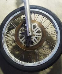 Ζάντα εμπρός SUZUKI INTRUDER 800