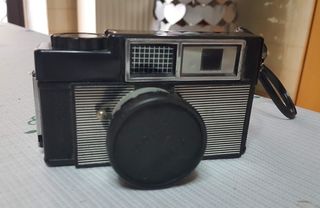 Vintage Camera Hi-Speed E-Z Load 126