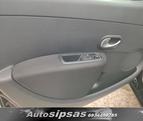 Renault Clio 2013-thumb-20